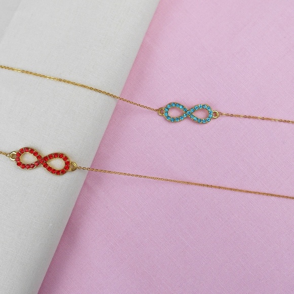 New Gold Infinity Rhinestone Necklace - Picture 7 of 7